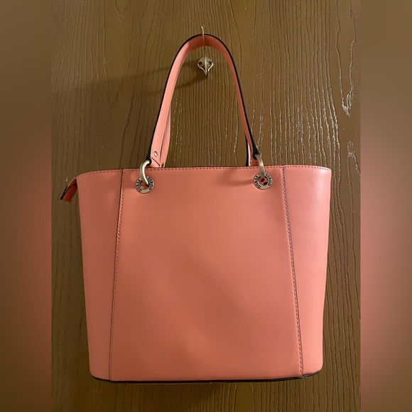 Guess Noelle Elite Tote Bag - Picture 3 of 3